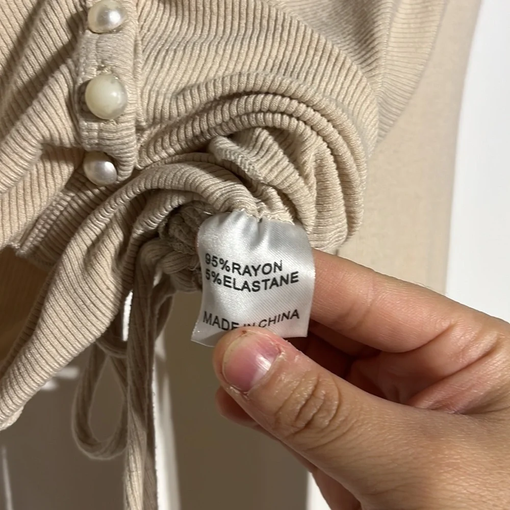 Princess Polly Cream Deep V Button Down Side Ties Stretchy Long Sleeve Crop Top - Picture 7 of 8